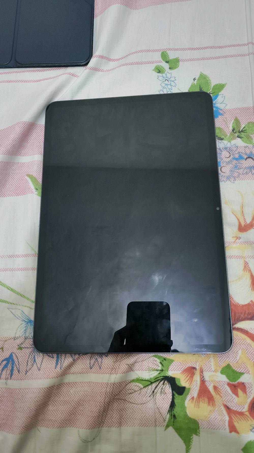 السلام عليكم
جهاز Xiaomi pad 7
المواصفات:
يشغل ببجي +90 فريم
شاشة: 144 هرتز دقة 3.2K
معالج: Snapdragon 7+ Gen 3
بطارية عملاقة 8850 ملي امبير نسبة البطارية 98%
ذاكرة التخزين 256 ، رام 8
ملحقاتة:
شاحن اصلي 45 واط
كفر مغناطيس (ملاحضة يلتسق على الثلاجة)😙
علبة الجهاز كاملة
السعر 450 وبي مجال قليل اذا تريدة ب400 التوصيل عليك واذا اتريد اقل من هيج لا تتصل
بغداد الشعب الجمعيات
رقمي ***********