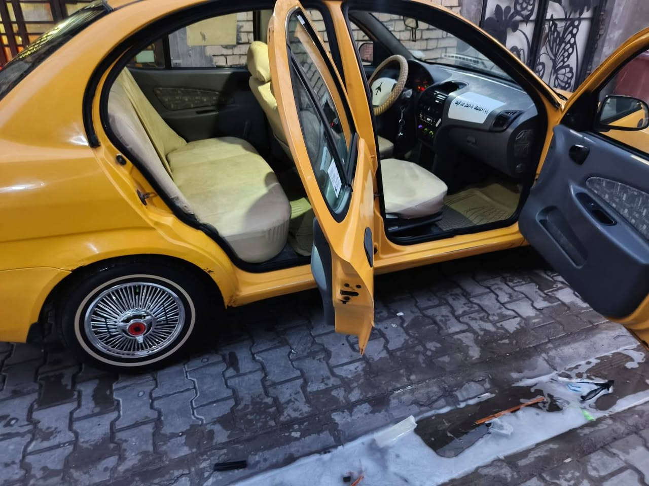 طيبه موديل 15 بيه بس الجاملغ بي صبغ مكينه كير نضيف شواصي نضاف تخم تاير جديد تبريد ثلج كهربيات كل شغلاه السياره نضيفه عضمته كلش حلوه السعر 34 وبيه مجال رقم بغداد نكليزي المكان بغداد الشعله رقم ***********
