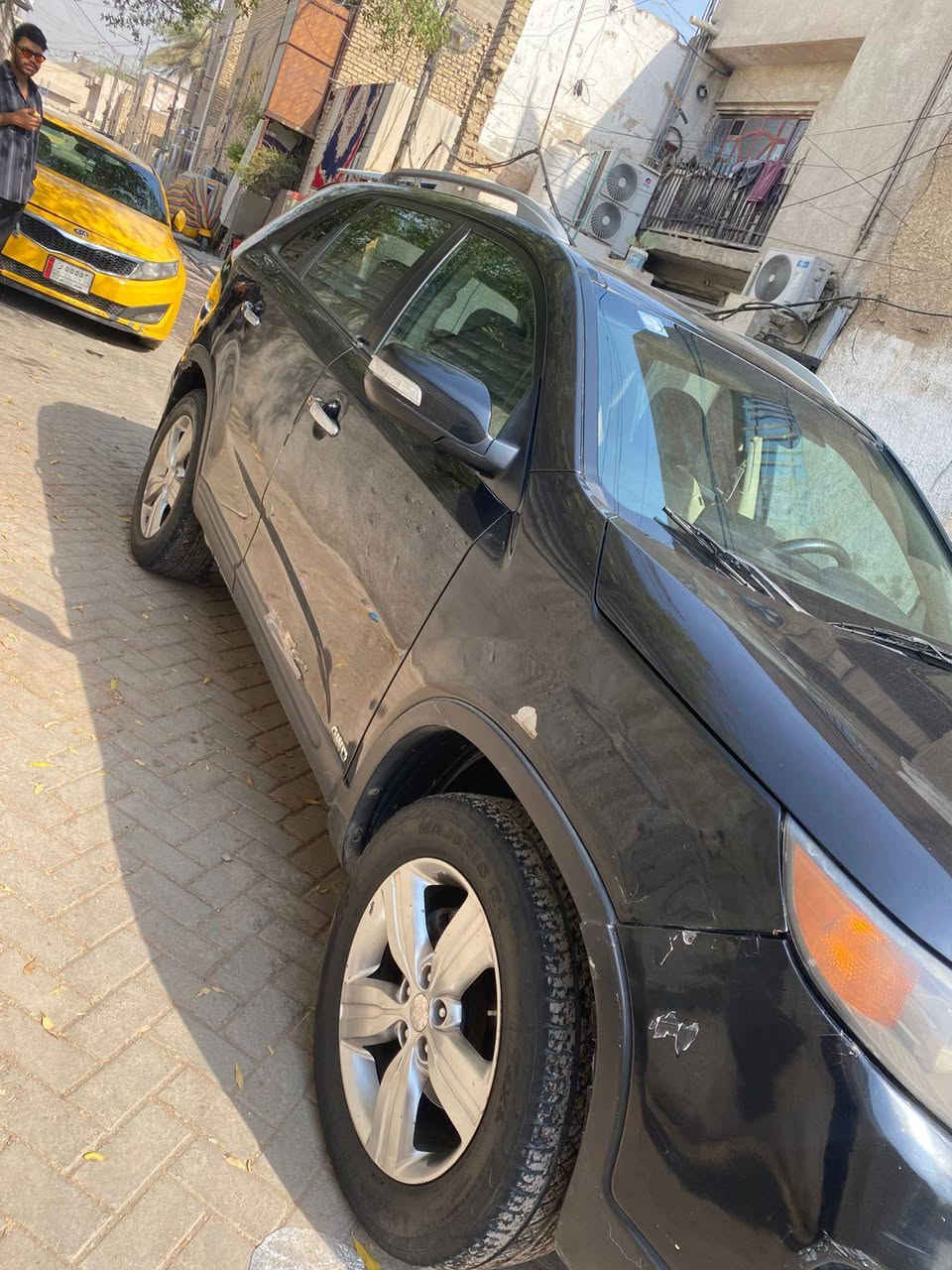 سورنتو 2012  امريكي سبعه راكب 6V 3500L مصبوغه عام بدون دواخل كامل مواصفات كشن جلد تحكم استيرن كشنات كهربائية بانوراما شاشه كامره خلفيه  تبريد 3قطع منضومه جديدة  العنوان بغداد   للاستفسار ***********

