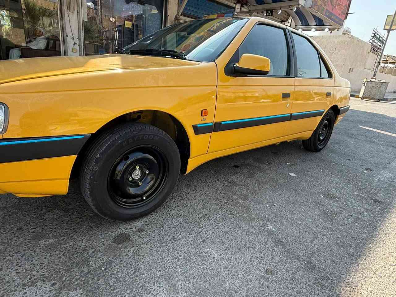 بيجو 405 موديل 12 سياره كفاله عامه سنويه جديده رقم انكليزي مصفره هيئه وغرامات السعر 40 وبيه مجال للشراي مكلف بلنشر ميسان للأستفسار الاتصال ع الارقام ***********
