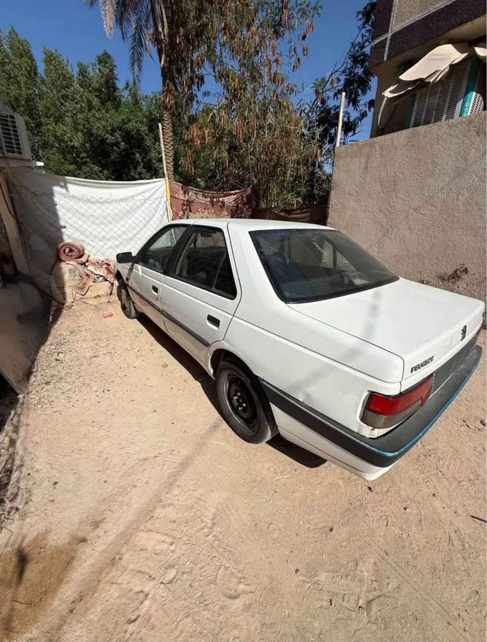 🚗 للبيع بيجو Rowa موديل 2010
✅ محرك 1.6 بحالة ممتازة
✅ ممشى 185,000 كم
✅ شاشة أندرويد
✅ استخدام شخصي
✅ المحرك والكير بحالة جيدة جداً
✅ سيارة جاهزة للاستخدام مباشرة

السيارة نظيفة ومعتنى بيها، مناسبة للاستخدام اليومي والسفر، وما تحتاج مصاريف تذكر.

💰 السعر:٢٣ورقة قابل للتفاوض للجادين فقط بعد المعاينة.

📞 للاستفسار: [‭***********‬
