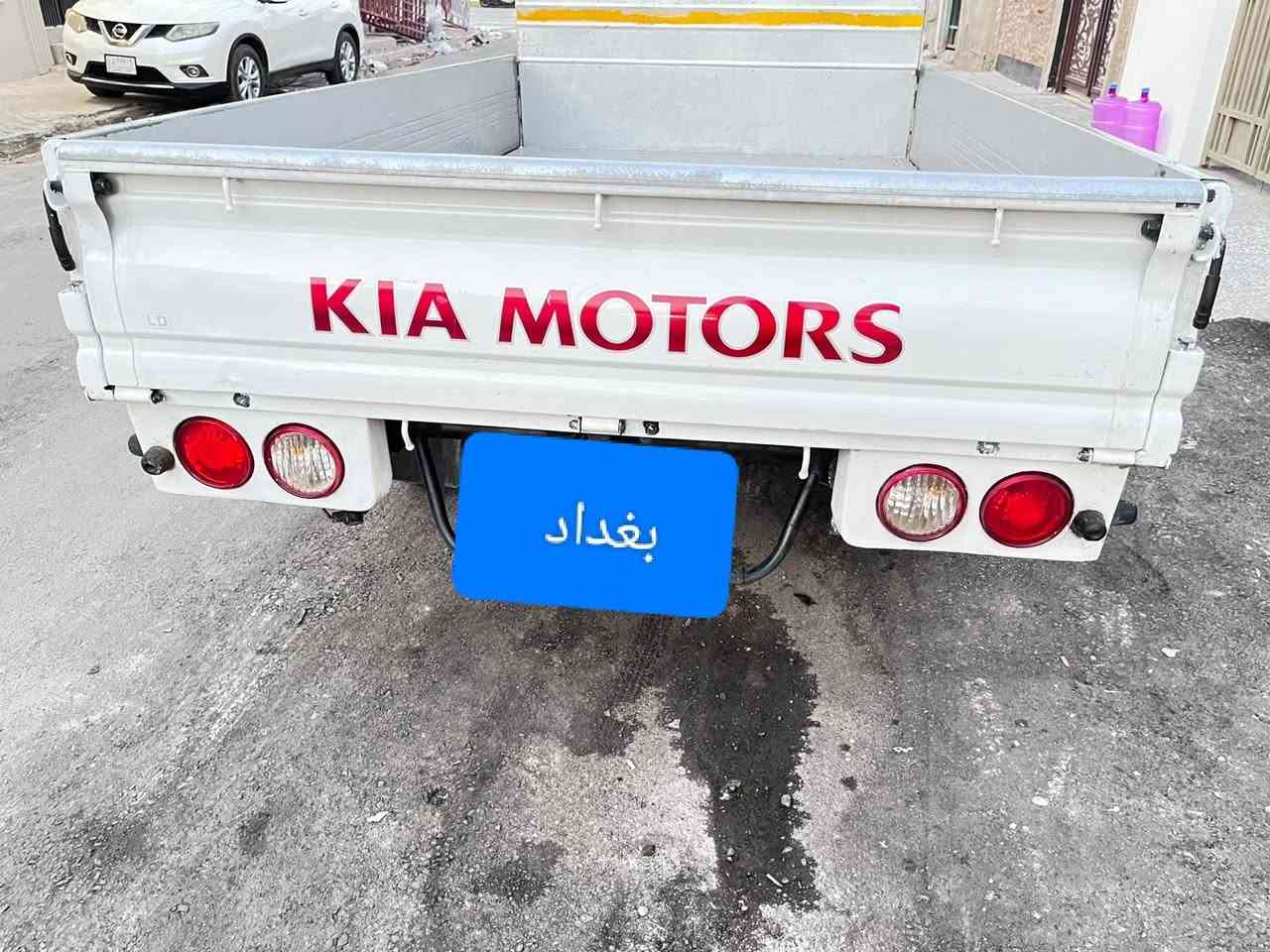 السلام عليكم 
كيا للبيع موديل 2018 سياره مال بيت العنوان بغداد الرقم ***********
