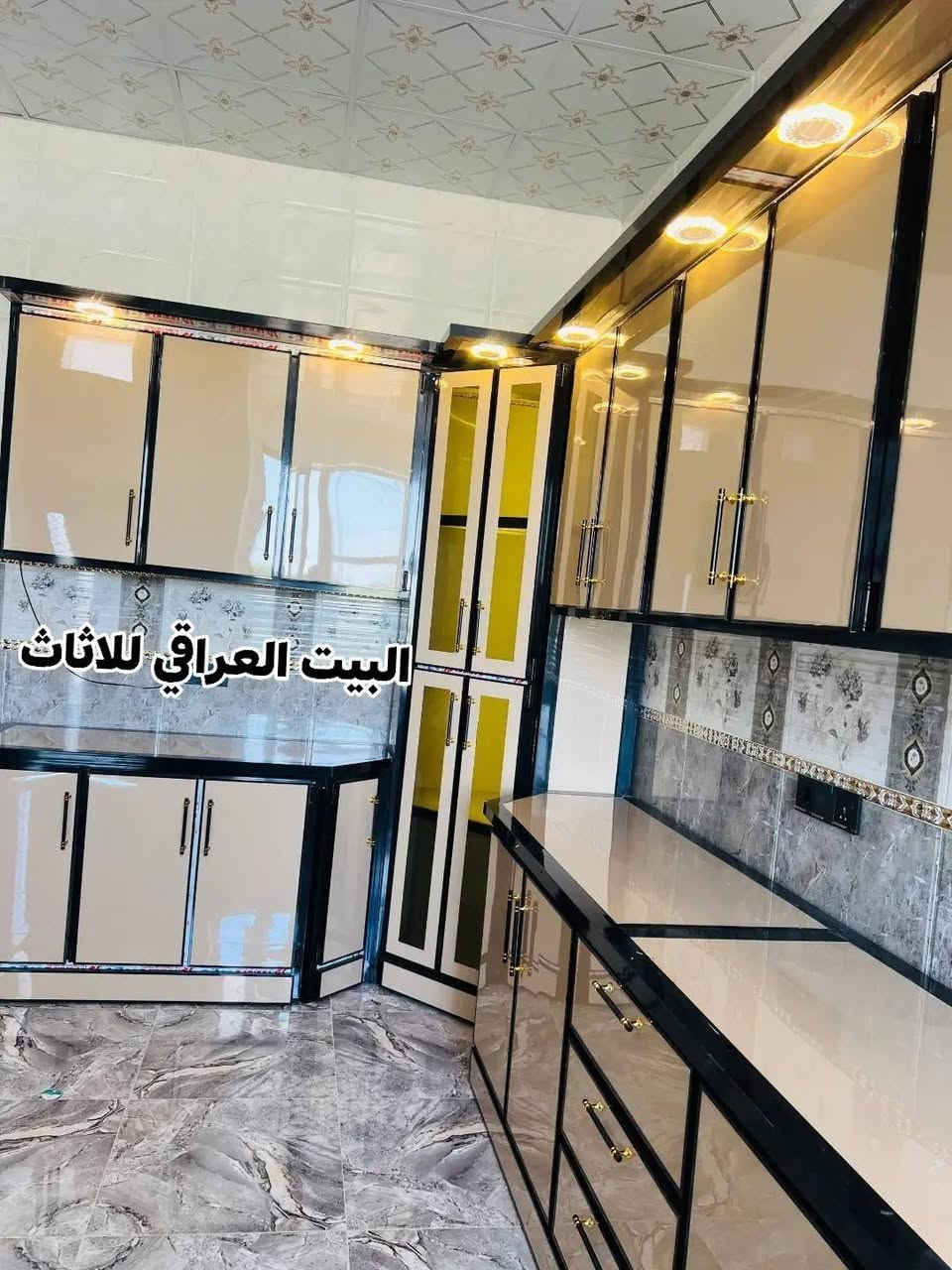 بطابع مميز والوان براقه🤎🖤🫴🏻 لكم التعليق احبتي🦅🫴🏻
العنوان الانبار الرمادي 
وسط شارع ميسلون
هاتف ***********
