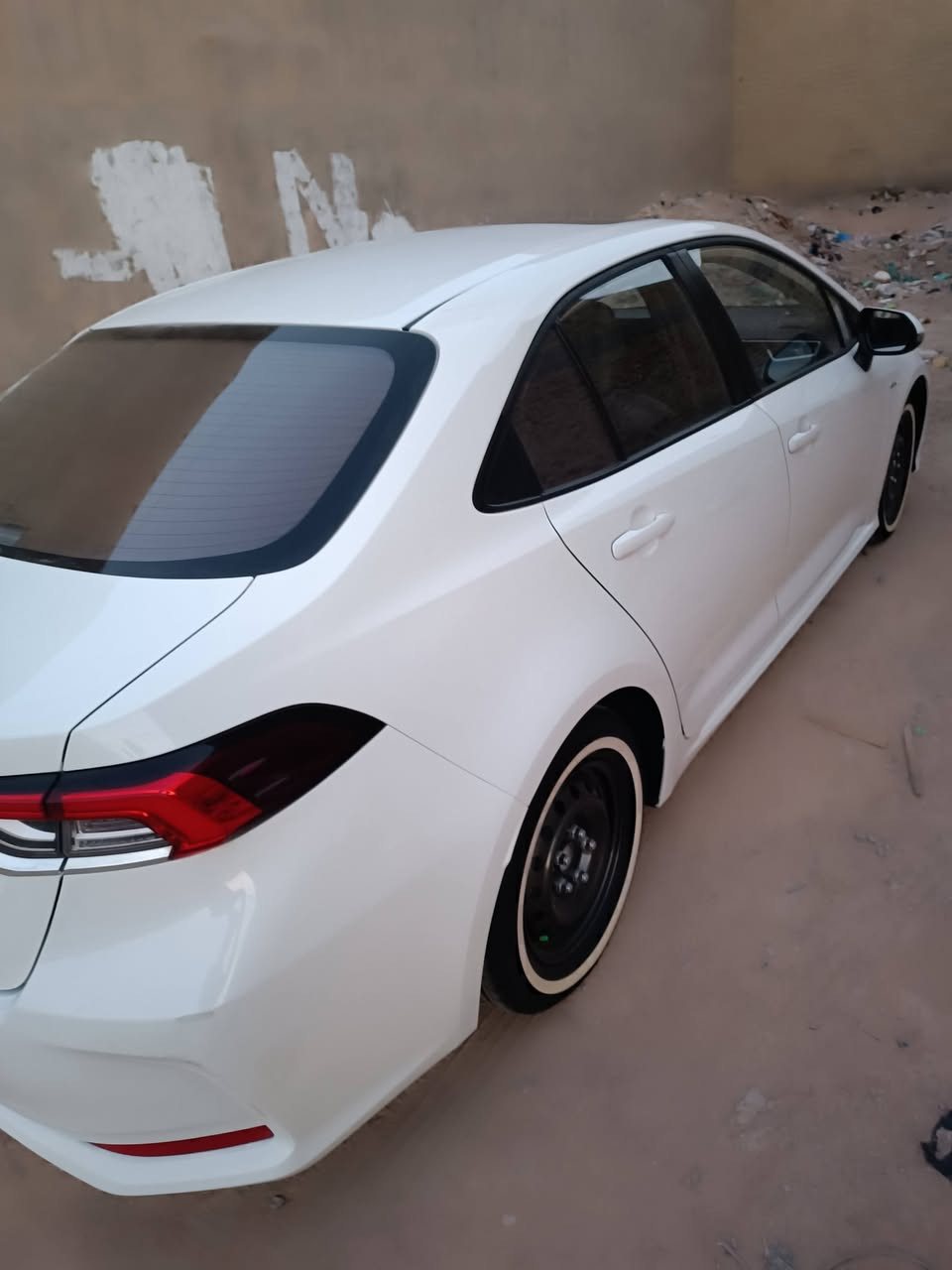 كورولا هايبرد موديل 2024

ماشية25 الف حقيقي

فول مواصفات 

داخل اسود

بيهه دحجه بلباب وطعجه بتكمه صورهن موجوده 

لايتات زينون 

سايد بريك دگمة

تبريد قطعتين بعد بيهه مواصفات ماذاكرهن

العنوان النجف 

للاستفسار ‪***********‬‏
