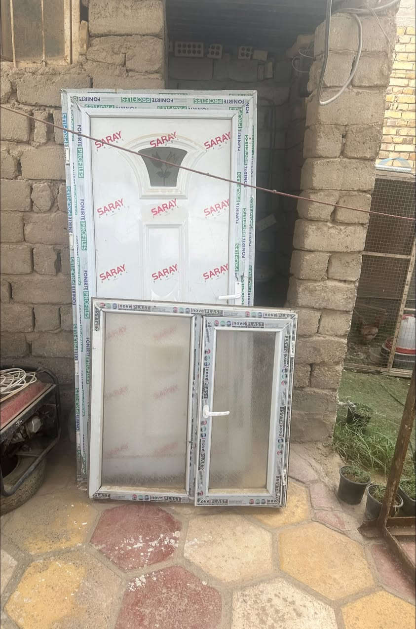 شباك ١م • باب ٢م • سندويج