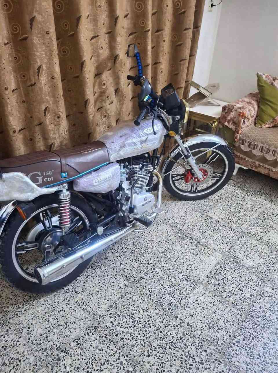 سلام عليكم دراجه للبيع 5كير كدام عينك نضيفه وخير من الله 
سعره585وبيها مجال كركوك كوباني 
رقم ***********
واتساب فقط!!

2023
