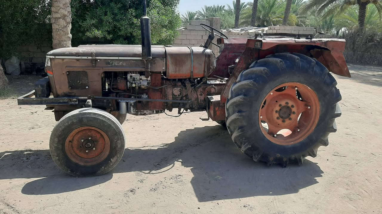 السلام عليكم
للبيع عنتر ٧١ موديل ٨٦  بدون 
جاهزة من محرك كير بم هيدروليك  بريك دهن 
تخم تاير باتري كهربائيات جاهزة من كلشي 
المكان بابل مشروع المسيب 
السعر ٣٨٥٠ وبيها مجال 
للإستفسار الاتصال على الرقم 
***********
اخوان المو شراي لا يتصل رجاءا
