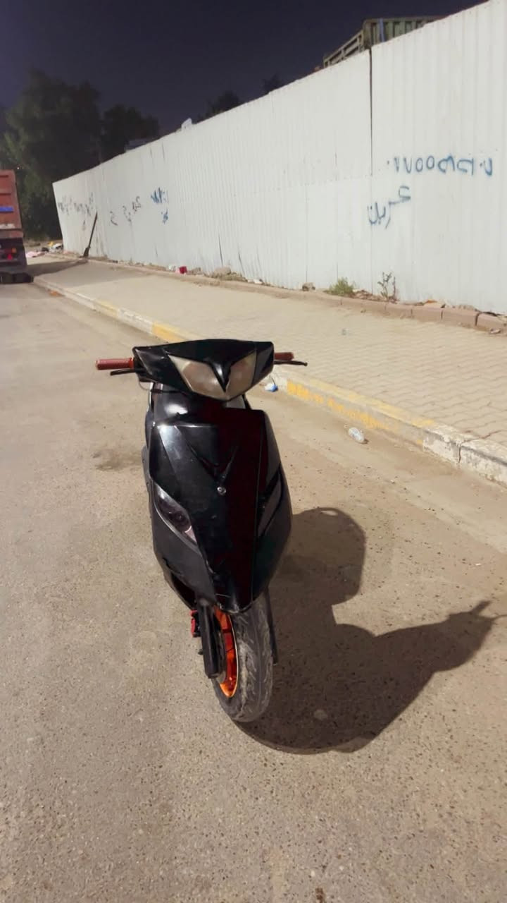 ثعلب • نضيفة • باتري تعبان