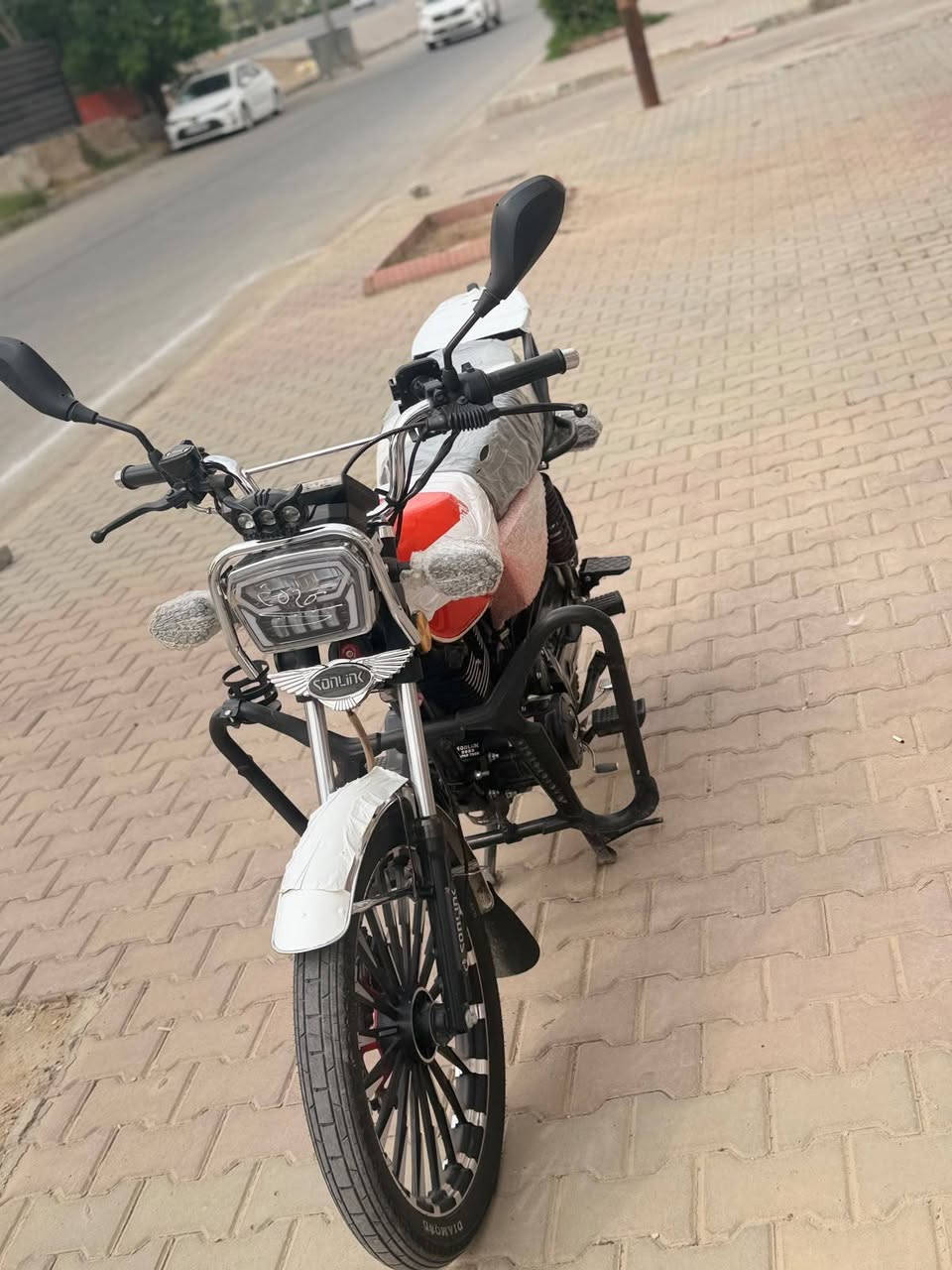 سعر • مكان • اتصال