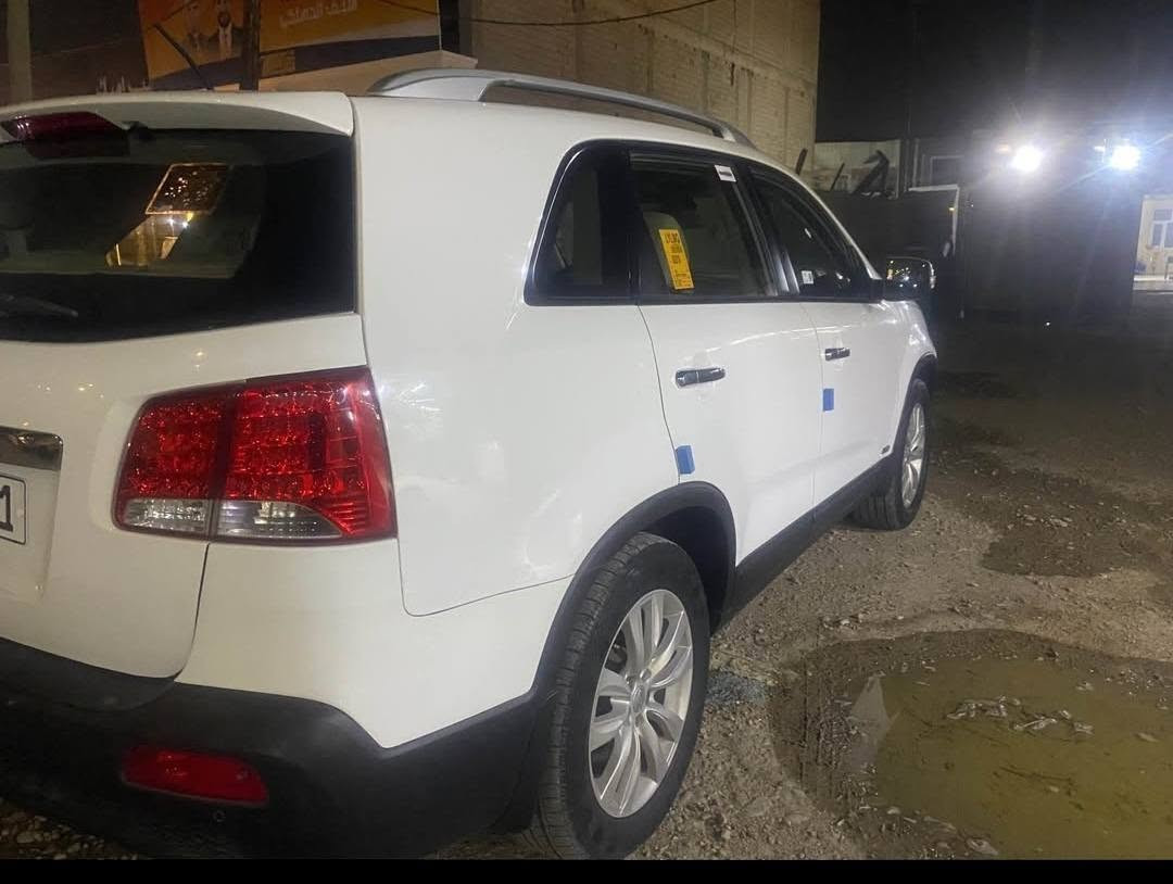 سورنتو٢٠١١ خليجي
كفاله عامه
محرك ٢٤٠٠دوش
٧راكب
تبريد قطعتين بيانو
بانوراما وجرص بالبانوراما وجرص بال١٢٠
تحكم ستيرن
كشنات كهرباء
فورويلAWD
مانع تزحلقABS
اشاير بالمري منظومه زنون بك لايت LED
رقم بغداد دولي الجديد بأسمي
للاستفسار الاتصال على الرقم
***********
