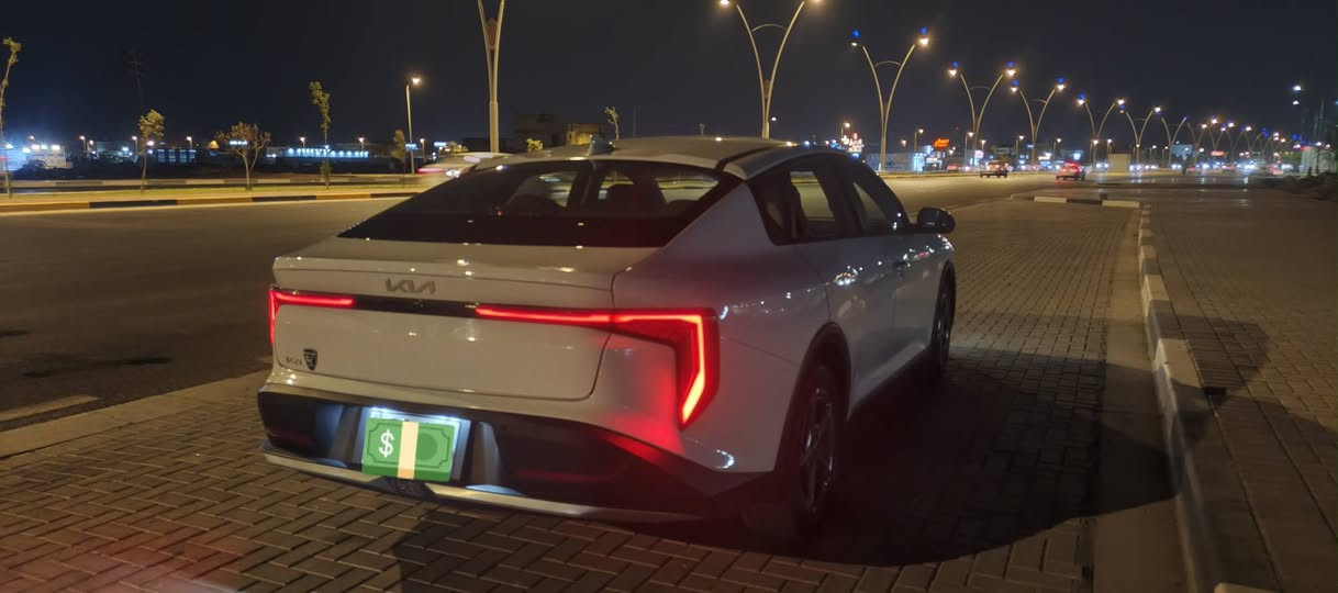 كيا K4 موديل 25 خليجي 
محرك 2.0 
كير AT 
رقم اربيل مميز بسم شركة ابواب الرحمه
نص فوول 
ماشية 23 الف 
كفالة عامة عدا بارد بحافة البنيد مقدار اقل الشبر 
سيارة كلش جديده 
مكاني بصرة 
للاستفسار...
*********** البصرة, العراق
