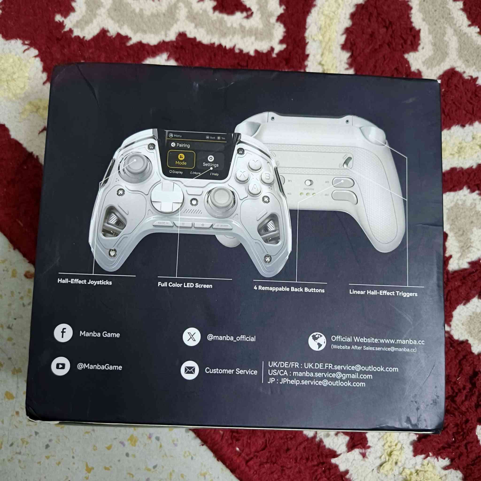 للبيع: يد تحكم MANBA ONE الاحترافية 🔥🎮

المواصفات:
**الشاشة**: شاشة ملونة تفاعلية بالوسط للاعدادات + نسبة البطارية
**دوك الشحن**: يجي وياه ستاند شحن اصلي
**Hall Effect**: عصي بدون دريفت نهائياً - للعب الاحترافي
**RGB**: اضاءة ملونة قابلة للتغيير
**ازرار خلفية**: 4 ازرار اضافية قابلة للبرمجة
**الاهتزاز**: قوي ومتعدد المستويات
**الاتصال**: سلكي + لاسلكي بلوتوث
**البطارية**: تدوم 8-10 ساعات لعب

متوافق مع: 
✅ PS4 
✅ PS5
✅ PC
✅ Switch
✅ موبايل

الحالة: جديد/نظيف بالبوكس
السعر: مزاد - اعلى سعر
المكان: الديوانية

للشراء مراسلة خاص 📩 
او واتساب: ***********

#للبيع #الديوانية #PS4 #PS5 #يد_بلايستيشن #MANBA_ONE #اكسسوارات_العاب
