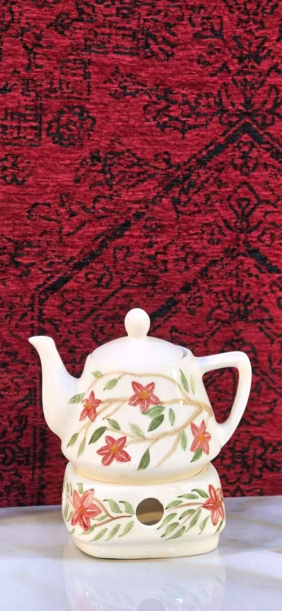 سلاو   هه راج کرا هه موو قوریە کان  دوو کانە کە مان لا ئە بین هه موو قوریە کان هه راج کراوە خوار سعری جوملە یە  قوریە کان بایریکسن  واتساپ   فایبەر     ***********
