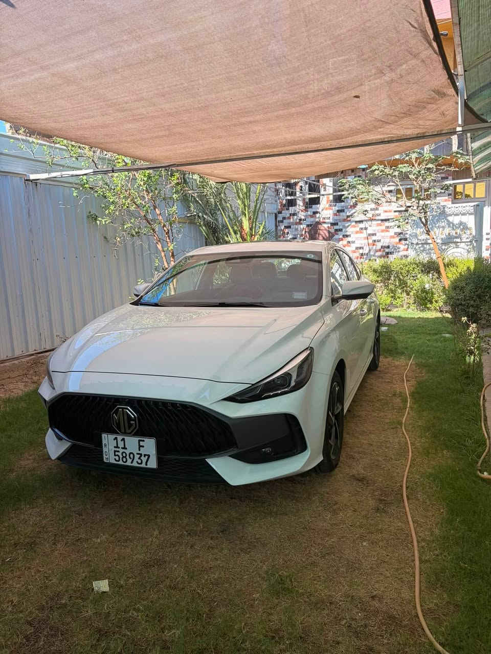 Mg gt 2024
سياره فول  مواصفات
اعلى فئه لاكجري 

تحكم ستيرن 

مري شفط 

اشاير بالمري 

تبريد قطعتين 

فتحه سقف 

شفتات ستيرن 

كامره 360درجه 

مثبت سرعه 

محرك 1.5 تيربو 4سلندر 

173حصان

الگير أوتوماتيك 7 سرعات DCT

السياره ماشيه ألف فقط 

تسارع قوي 

مقاعد جلد 

مقعد السائق كهربائي 

شاشه ١٠ انج

أندرويد اوتو وكاربلاي

6سماعات 

تحذير الخروج عن المسار 

مراقبه النقطه العمياء 

تحذير التصادم الأمامي 

السياره خير من الله ما ناقصها اي شي على وضع الوكاله سنويه باسمي 

مكان السياره بغداد 
التواصل ***********

