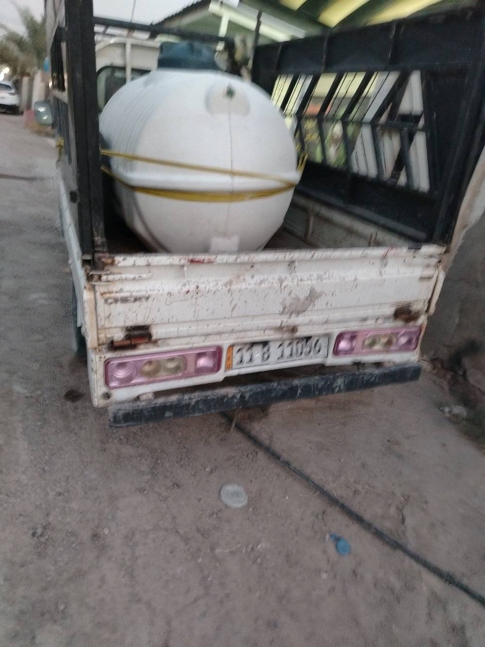 السلام وعليكم شيري حمل للبيع موديل ١١ رقم بغداد انكليزي شرط التحويل كير محرك شاصي اكسل مكفول كشر بلادي لاضربه ولا صبغ السيارة جاهزة نقص فقط تبريد مكاني بغداد الدوره السعر ٢٦ وبيه مجال للطيبين اتصل ***********واتساب