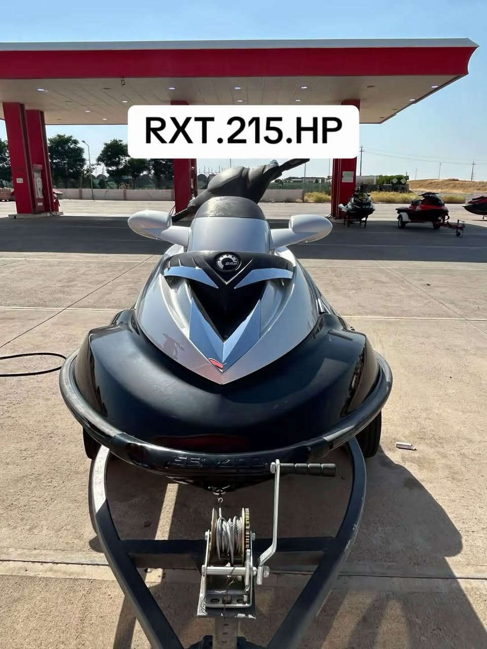 سیدۆ مۆدێل 2008، هێزی 215 HP (سوپەرچارج). شتێکی زۆر پاک و خاوێن ماوەتەوە، نرخەکەی زۆر گونجاوە و مامەڵەشی تێدایە. بۆ زانینی تەفاسیلی زیاتر و نرخەکەی، نامە بۆ واتساپ بنێرن، لە خزمەتدام:
📲 ***********

سي دو (Sea-Doo) موديل 2008، محرك 215 حصان (سوبرتشارجد). الجيت سكي كولش نظيف ووردة، والسعر كولش مناسب وبي مجال ومجالسة. للمزيد من التفاصيل والسعر، يرجى مراسلتنا على الواتساب وخادمكم:
📲 ***********
