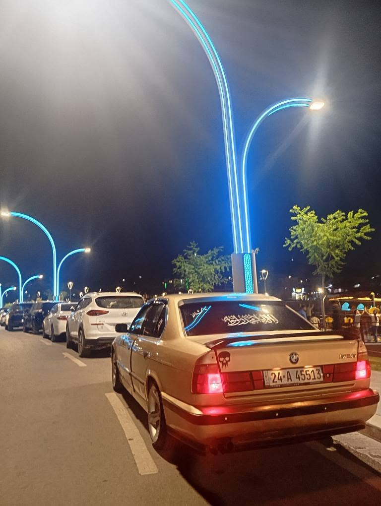 بي ام 525 • موديل ٩٣ • توماتيك