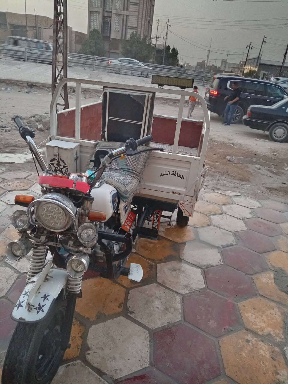 سلام عليكم ستوته للبيع دايون كلشي شغال هندر سلف ستوته نتضيفه ستوته حلوه سعره مليونين وميه وخمسين وبيه مجال رقم التواصل ***********مكان ستوته الناصريه مركز
