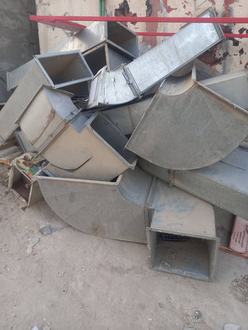 دكتات تبريدنظيف جدا للبيع من رخصه الادمن 12قطعه يرهم علئ اسوا كبيره اوقاعه اومنزل السعر150الف الدوره ابودشيرالتواصل مازنجروشكرا 
***********
