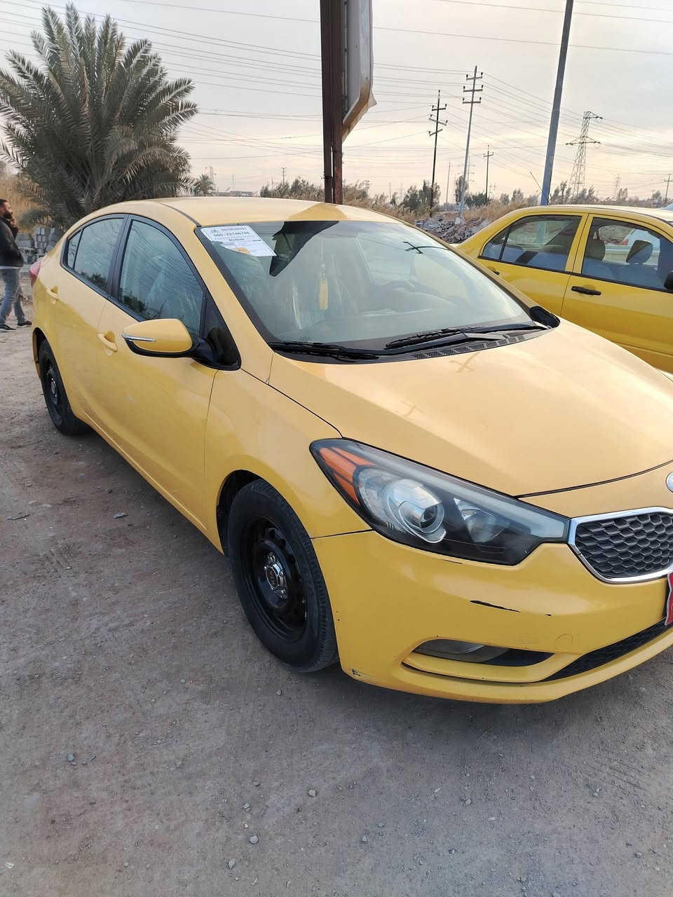 سلام عليكم كيا فورتي 14
جاهزه مكينه دوش كير تبريد مقاعد داخل ع وضعه
ليبل واحد حادث امريكا فقط جاملغ خلفي جهة سايق
سنويه باسمنه شرط تحويل مابيها اي مصرف
استخدام شخصي طابكه بكراج البيت صبغه اولى
نضام ايكو تقليل وقود  مثبت سرعه
فول تحكم ستيرن شاشه كامره خلفيه
صدر امامي خلفي مابي نقص راديتر ماء أخضر
ادامه مجاول ونوازل وبلكات وجويتر بانزين عادي دوانز ماكو ١٨٠٠ مكينه معروفه ومرغوبه اقتصاديه
نزلت فديو يوضحلك نضافه اي حادث بالعراق مابيها
من فضل الله مكان سيارة ديالى بعقوبه
خط جوال وبحث جدد مال جناي سيارة
سعر ١٠٠ وبيها مجال بسيط حك جيه
***********

نص مكتوب في الصور:
- رقم بغداد