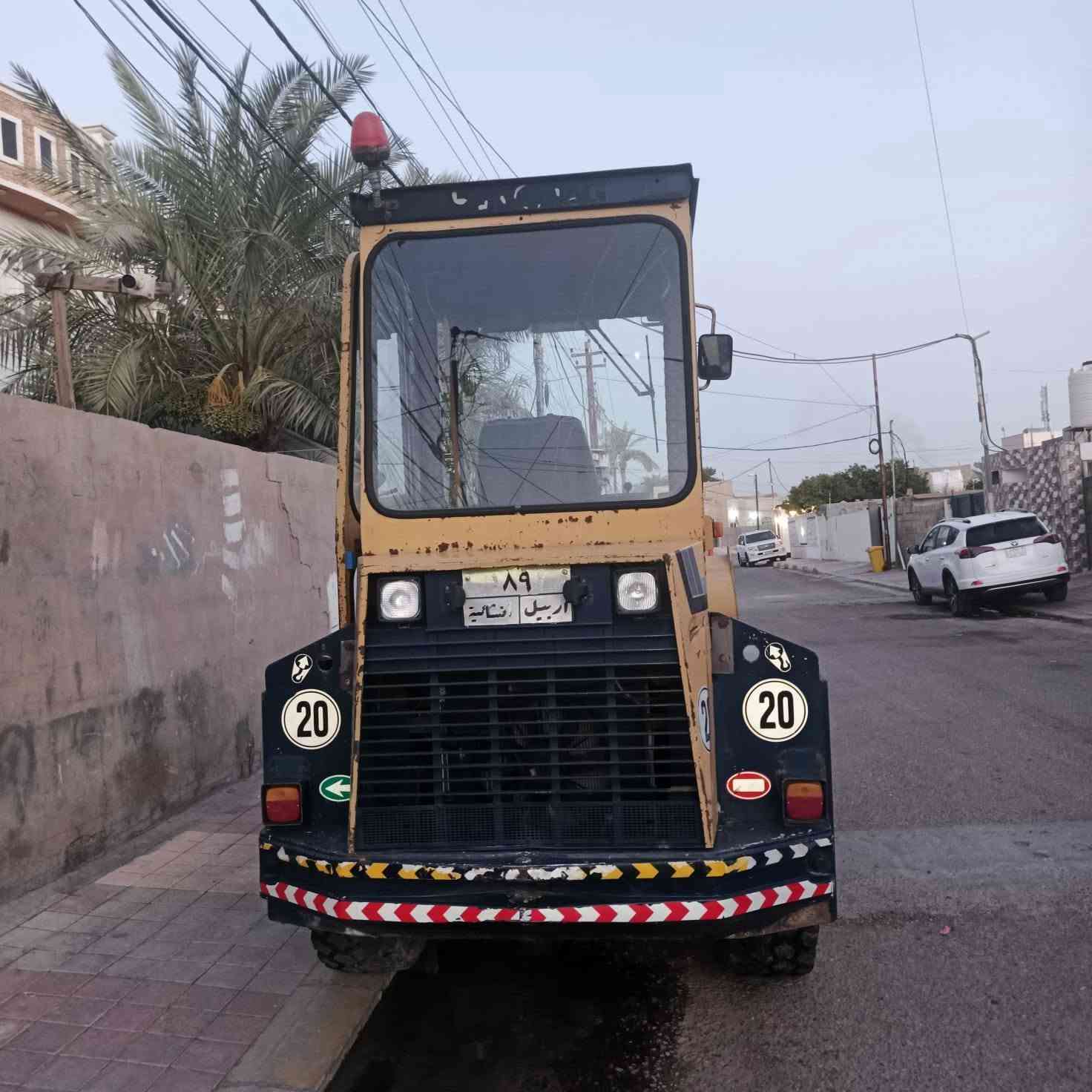 السلام عليكم
شفل كوماتسو معروض للبيع والتواصل مع صاحب الرقم ***********
