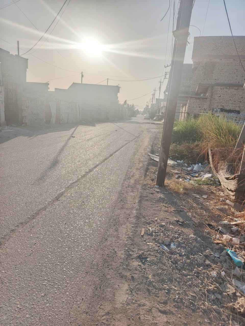 قطعه لبيع في شعب  سريدات قديمه مربع ثالث بدايته 
مساحته 100 متر مربع بصف ركن 
واجه 10 ونزال 10 تتقسم خمسينات 
وابيع نصه عادي سعر 50 متر 13 مليون
شارع 8 قطعه حلوه قريبه علا شارع 
خدمات كامله من كلشي مي كهرباء 
سعره 25 بيه مجال لشراي 
للاستفسار خاص ا  تصل علا رقم 
***********
