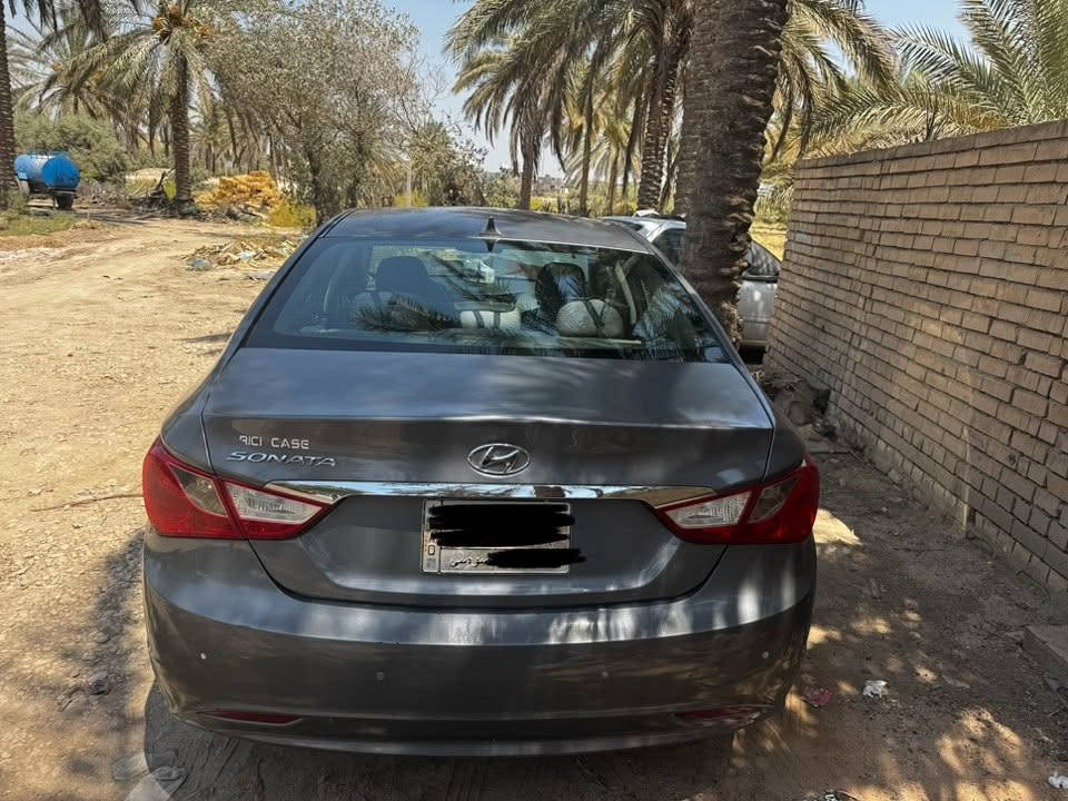 سوناتا 13 أمريكي ضربه فقط جاملغ الأمامي جهةٍ السائق باسمي سنوية مجددة نهاية 27 السعر 105$ للتواصل ***********
