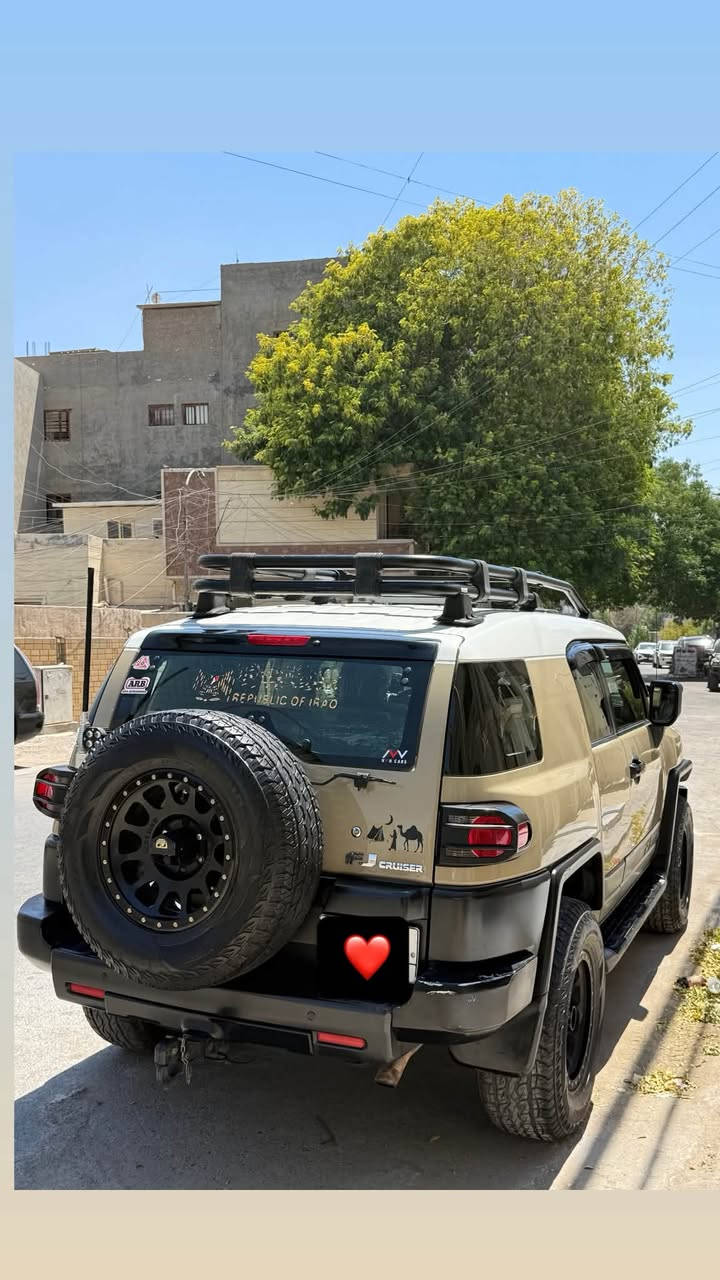 تويوتا اف جي كروزر خليجي موديل 13
لون بيجي المرغوب 😎 

السعر ٢٣ وبيه مجال 

مكفوله كفاله كير ومحرك وصبغ

فقط بارد جاملغ امامي وجاملغ خلفي ع كد شبر ثنبنهن ..
السياره مصروف عليه هوايه وكلشي بيه اصلي مع ادامه كامله وكافه الزيوت مبدله ..

مواصفات 🚗

• دبل تانكي
• فور ويل - دفلوك - اي تراك
• درع ميكنه TRD
• ارضيات حوضيه اصليه
• جهاز قراءه الاعطال
والعدادات OPD
• داخل بيجي والكشنات مخمل
• سستم صوت اصلي sp
• 5ويل كب ميثود
• تايرات كومهو نظيفه جدا
• شاشه كبيره
• بروجكترات اماميه وخلفية
واللايت لد متغير من التلفون 
• بوصله ودرجة الحراره

ماشيه ٢٠٧ كيلو
مكاني بغداد الاعظميه 📍

للتواصل على الخاص او على الارقام المذكوره 
***********
***********
