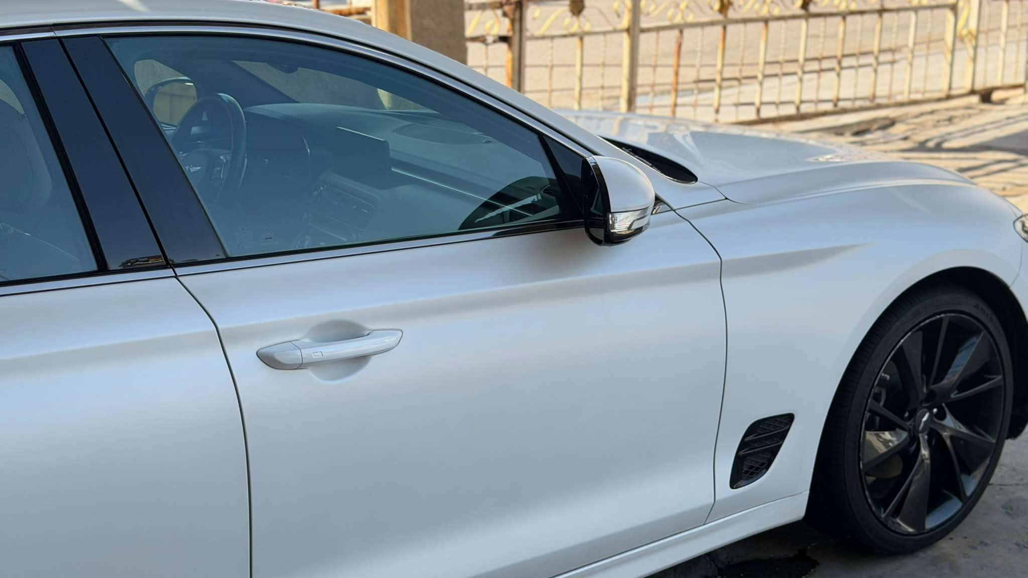 جينيسس G70 • ٢٠٢٣ • ماشي ٥٠٠٠٠ كم