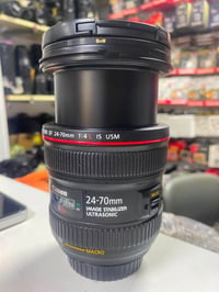 📸 Canon EF 24-70mm F/4L IS USM – مستعملة بحالة ممتازة  عدسة عملية ومتع...