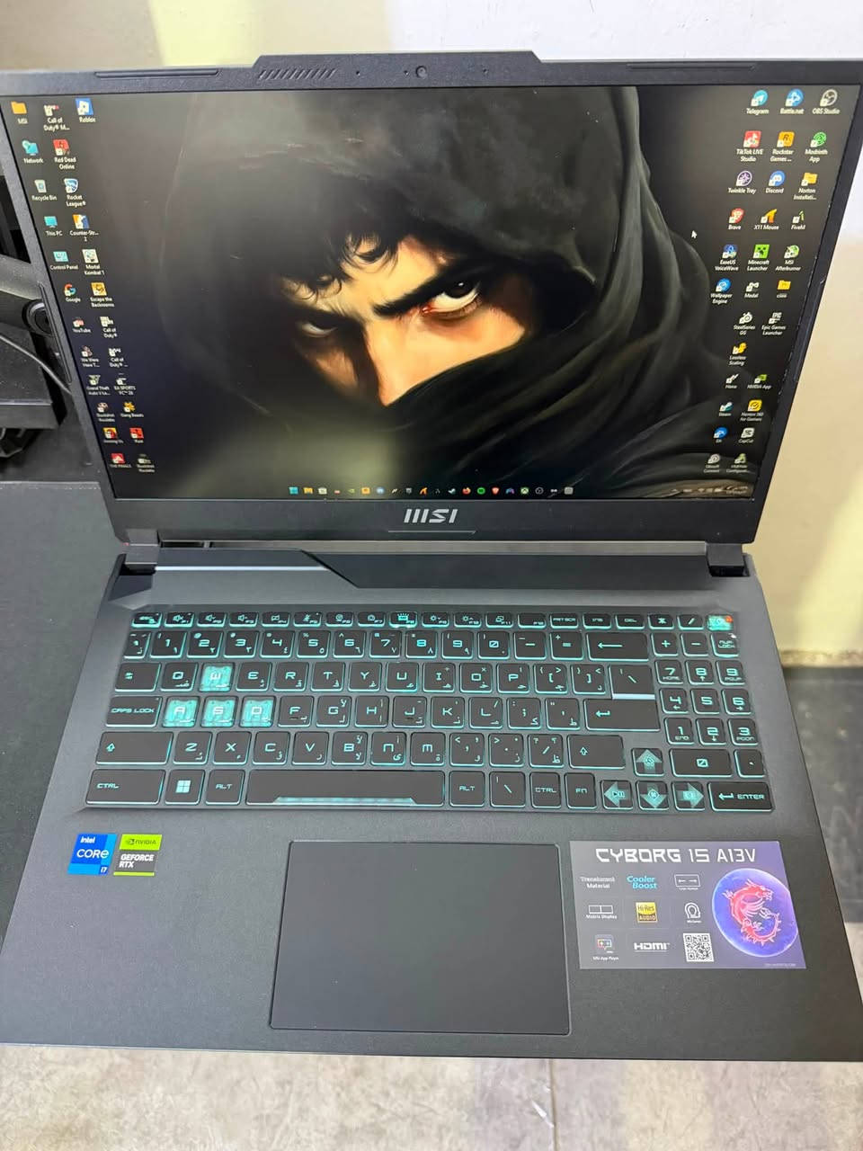 سلام عليكم 🤍 
لابتوب كيمنك من MSi 
المواصفات:
Core i7-13620H
Ram 16 GB ddr5  5200
RTX4060 8GB
Ssd m.2 512 GB
144hz الشاشة
السعر(مليون و 500)

رقمي***********مكاني بغداد
