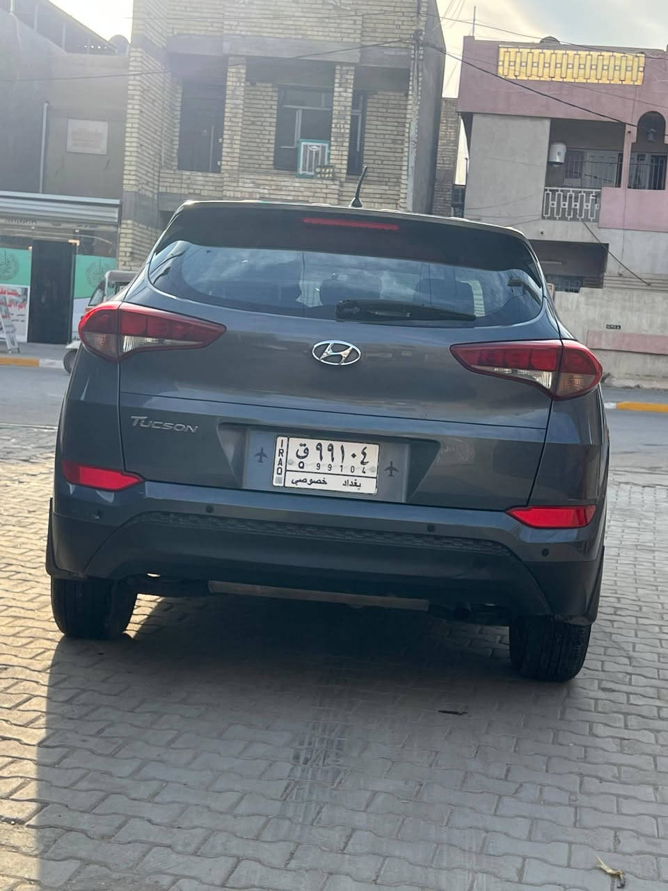 توسان ٢٠١٨ وارد امريكا حادثهة باب السايق العنوان الدورة بدون دواخل وجاي بيها من امريكا كلير الباب خلف سائق وجاملغ فقط السعر ١٤٠ العنوان الدورة رقم الهاتف ***********
