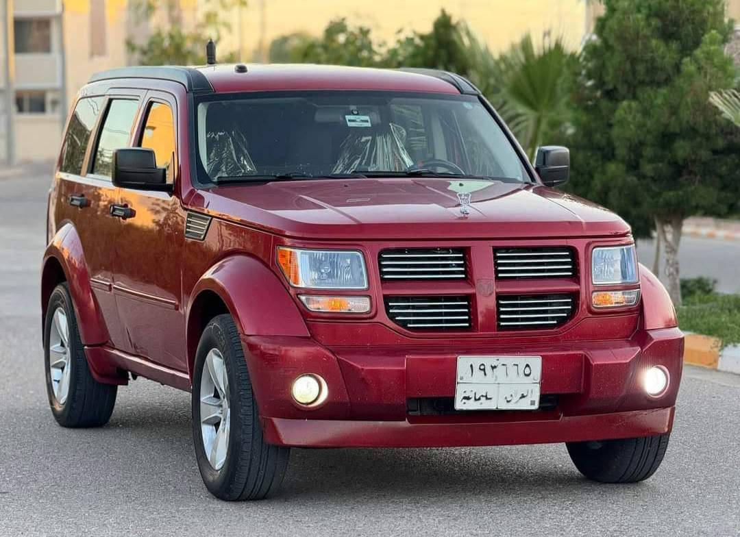 سلام عليكم ورحمه الله للبيع دوج نيترو موديل2009 كير ومكينه وتبريد وكهرباء كله مكفول تخم تاير جديد سنتر لوك سياره اي ضربه ما بيها ملاحظه بسيطه بس لاستيك ولف يحتاج تبديل سعر 80 بيه مجال مكان السياره مندلي قزانيه رقم الهاتف
 ‏‪ 773 168 1863‬
