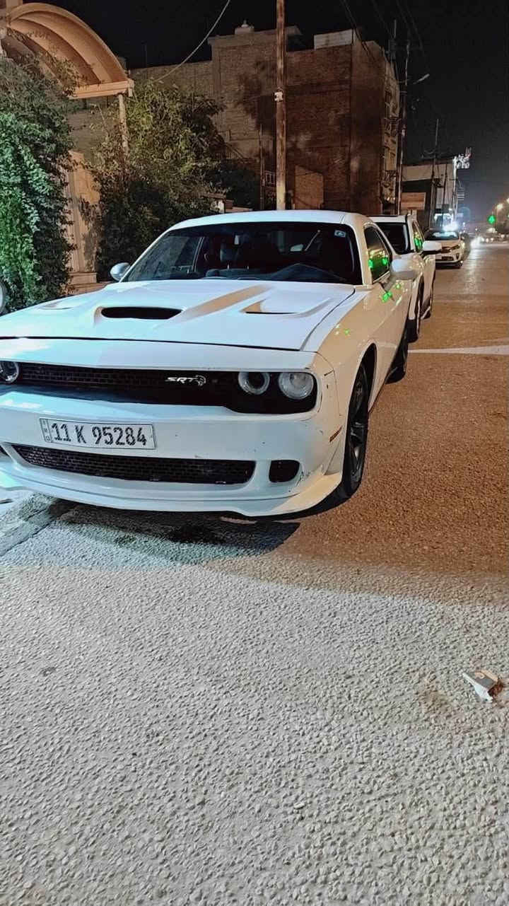 ٢٢ بيها صبغ ٤ قطع ابيع حزام وبيها تعميرربسيط بشاصي. ١٢٩. مكانها كربلاء. ***********
