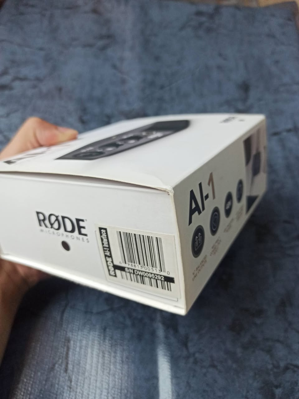 كرت صوت • RODE AI-1 • استعمال قليل