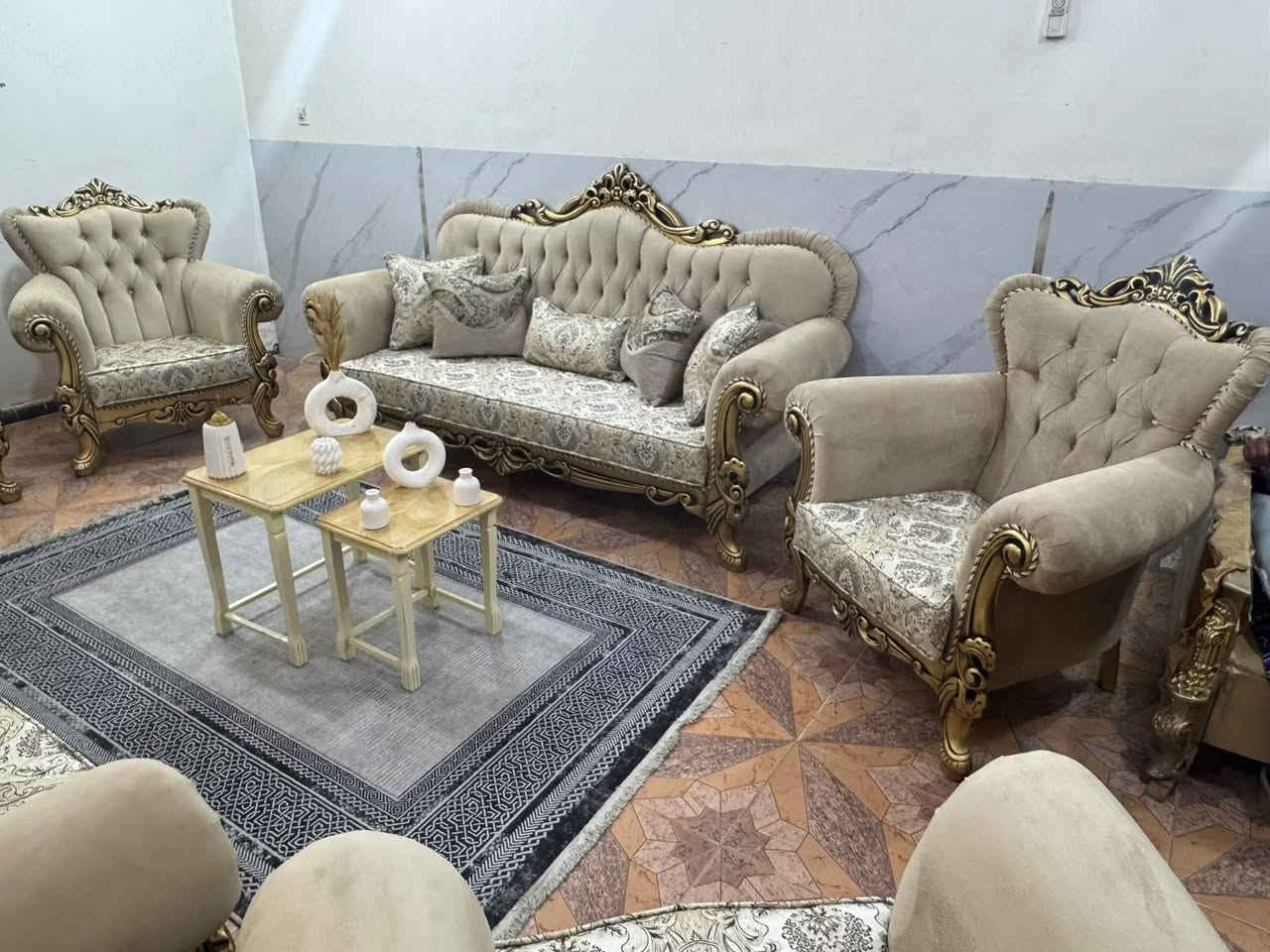 تخم زان تركي ١٠ مقعد مغ طبلات عدد ٢ هديه اخو الجديد فول نضافه شخط ما بيه ***********
