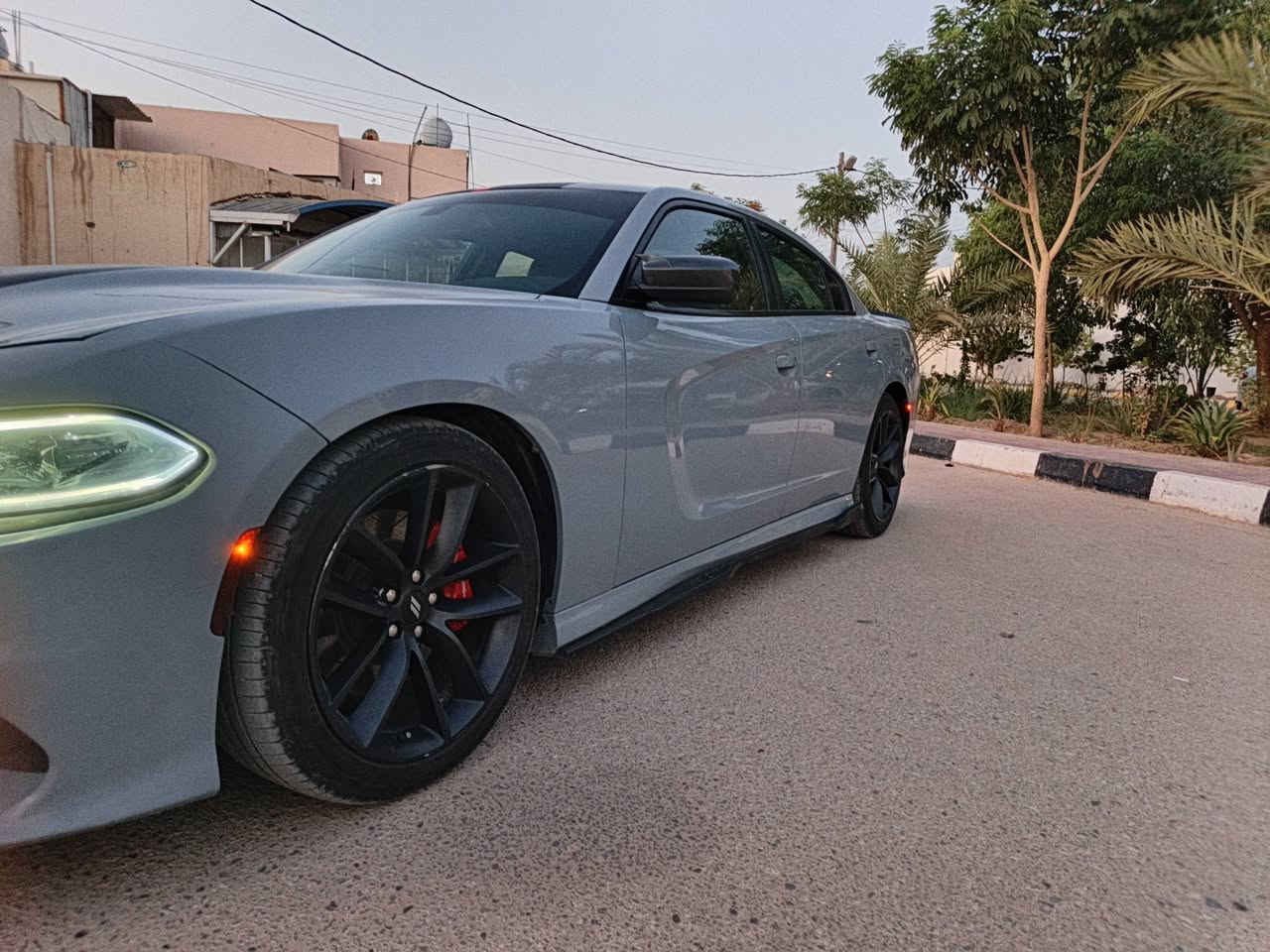 السلام عليكم
دوج جارجر 
RT 5700
(1)موديل 2020
لون مميز سموك
(2)كشنات كهرباء
(3)تدفءه وتبريد بالكشنات+خزن 
(4) ميموري
(5) وضعيه سوبر تراك باك
(6) رادارات جانبيه+نقطعه عمياء
(7) كشنات كنتاره 
(8)كامره دواره
(9)حساسات خلفيه ويا القياس 20
(10)دسكات برمبو
(11)لايت زنون اصل
(12)شاشه كبيره
 (14)ماشيه54الف
54الف
حادث السياره بنيد
واجه بيهه باب سايق كلر من امريكا
والسونار مرفق ويا المنشور
سعر 215
***********
