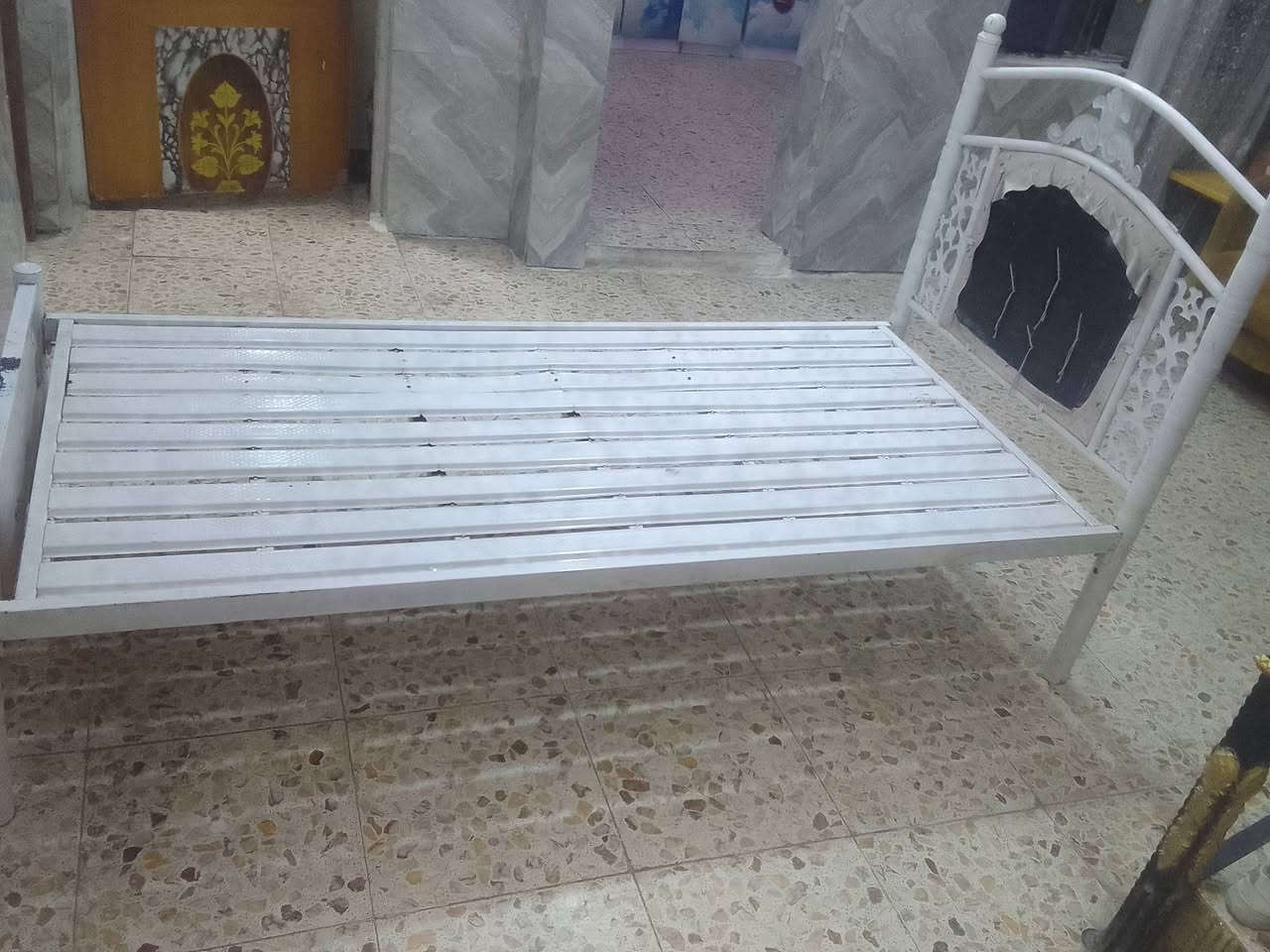 جربايه نفر حديد للبيع سعره 25شراي يتفضل خاص مكاني بغداد حي اور مقابل جامع الفردوس رقم الهاتف بي واتساب ي ستفسار خاص ***********
