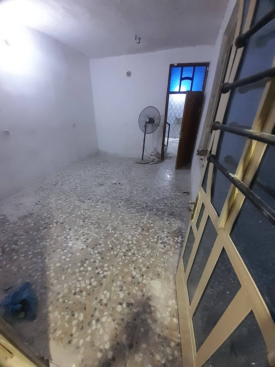 بيت للايجار 
نهايت اربع شوارع شارع مخبز كراره
طابقين مرمم جديد لبيت
استقبال/مطبخ /صاله 2/ غرفتين نوم 2/ صحيات/ سطح /
( اجاره 500 الف )
***********
ابو علي الركابي
