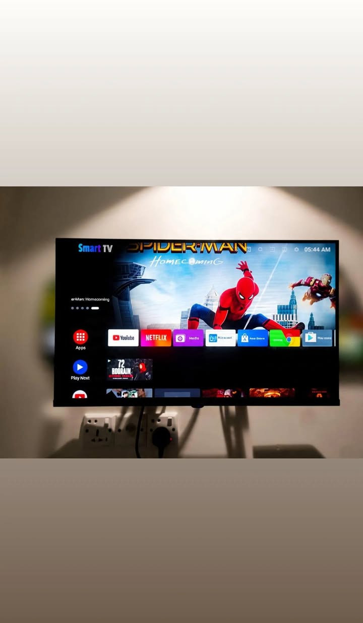 شاشه الوادي Smart  tv حجم الشاشه 32 استعمال اسبوع نضام اندرويد 14 فول موصفان نت  رايدها 160
واتساب ***********
