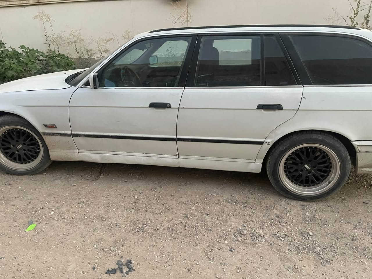 بي ام ٥٢٥ • ستيشن • ١٩٩٣