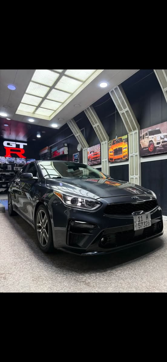 السلام عليكم كيا فورتي موديل 2019معروضه 115 وبيه مجال بسيط رقم بغداد تحويل مباشر مكينه 2000 تبريد ثلج صدر امامي خلفي جديد تخم تاير جديد سياره جاهزه كل نقص مابيه (((( حادث سياره جدن بسيط حادث وسونار  مرفوقه ويه المنشور ))))) مكان سياره بغداد
 ‭***********‬
خاص مغلق شراي يتصل
