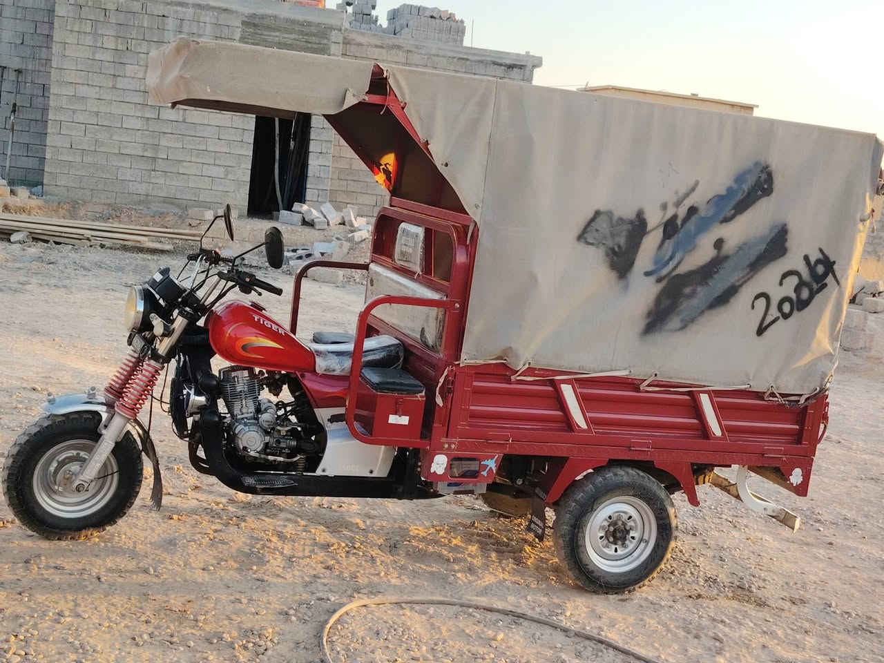 سلام عليكم ستوته للبيع دبل اكسن
موديل2024 
كل شي شغال نگره سلف  وكهربايات وشاصي شرط تواير جدد سبير جديد طك مامشدود خلاص
 سعر عالخاص او  رقم الهاتف  ***********
