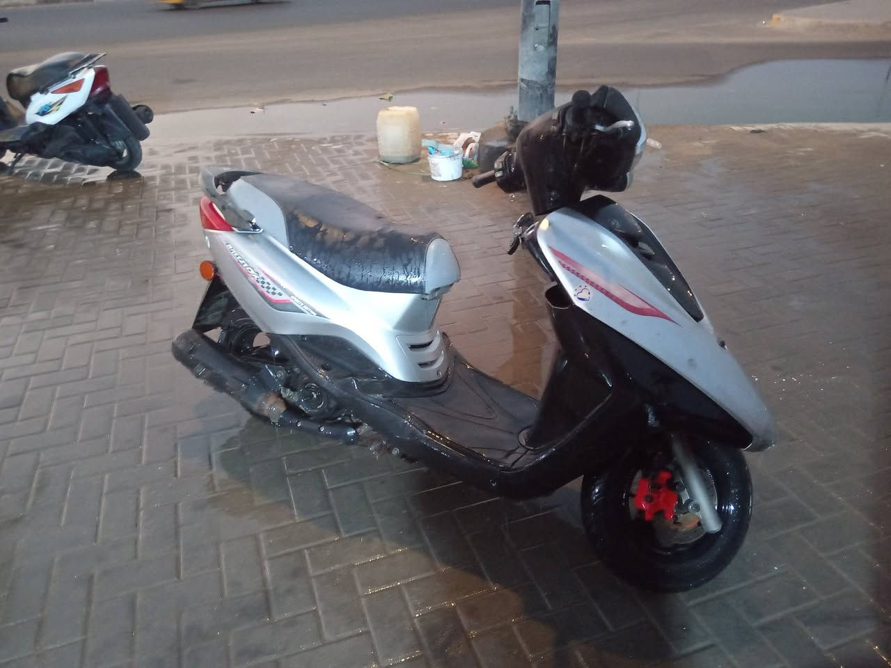 دراجه بريز للبيع ياباني عالبلاد العنوان بصره السعر خاص ***********
