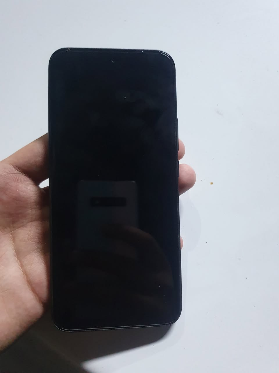 بوفا سلم 5g
ذاكرة 256g
السعر 320
مكاني ناصرية
***********

نص مكتوب في الصور:
- FOR POVA HiOS 16.3.0 التحقق من التحديثات TECNO POVA Slim 5G اسم الجهاز 11,55 غ.ب / 256 غ.ب التخزين TECNO KM9 الطراز Dimensity 6400 وحدة المعالجة المركزية 8,00 غ.ب+5,000 غ.ب RAM 50+2M الكاميرا الخلفية 13M الكاميرا الأمامية 5160mAh البطارية 6,78" ProXDR Eye-care Display الشاشة
