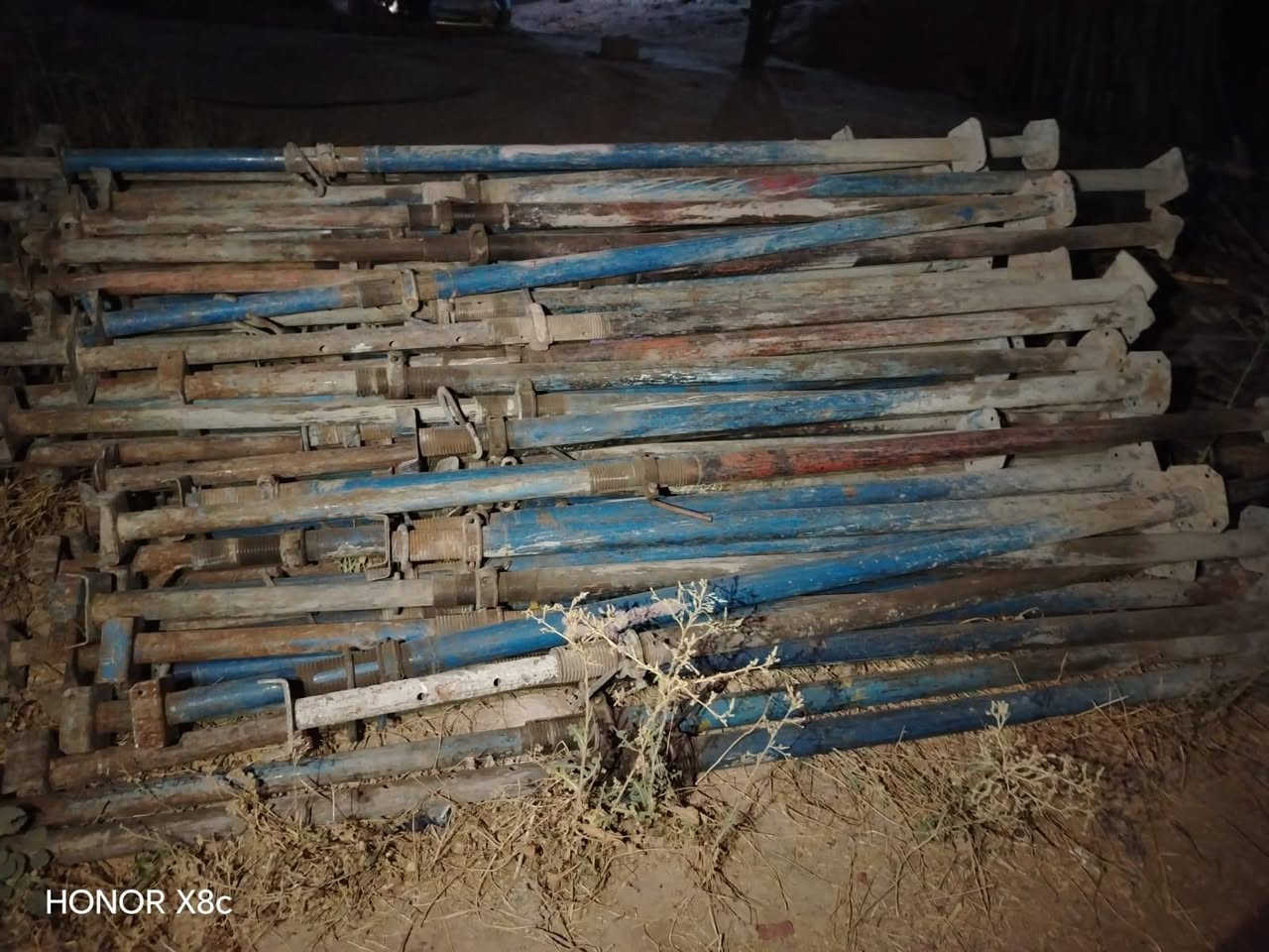 جكات للبيع  العدد 460 العنوان صلاح الدين   الاتصال على الرقم ***********
