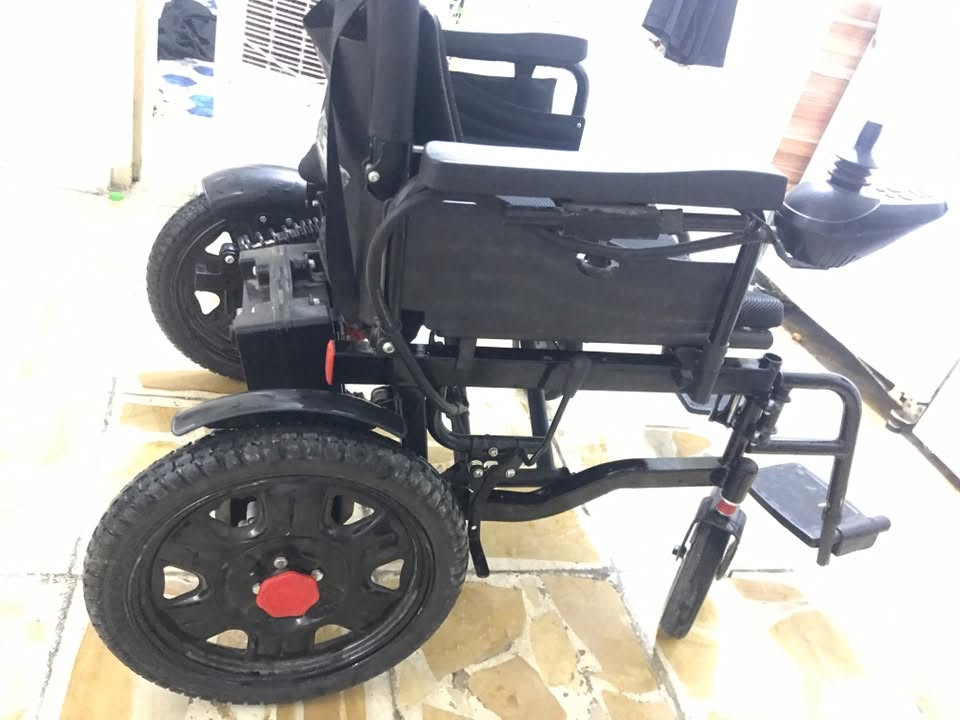 عربانه شحن اربع ساعات اخذتها ب625 مستخدمه شهر ابيعها 550 مكان نجف شارع المدينه الاتصال ع رقم ***********
