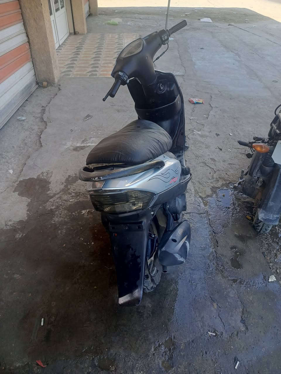 سلام عليكم للبيع ماكس عدله دراجه حلوه يرادلهة ترتيب للبيع مكاني ***********
