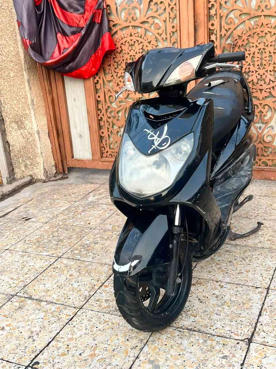 سلام عليكم سكنس فحل نوزل ياباني استاند حساس نكره سلف كهربائيات كله شغاله بيها فقط النوزل  لو جويتر تعبان دراجه شغاله  وكامله السعر ٥٢٥ عنوان بغداد البنوك ***********
