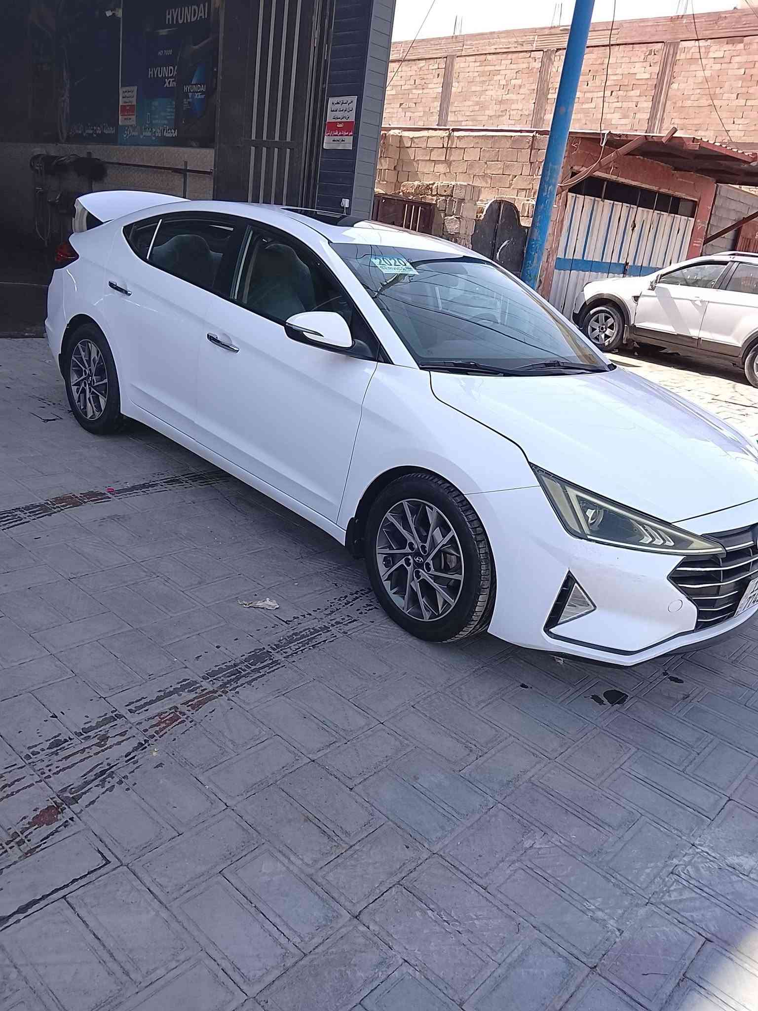 السلام عليكم النترا 2019شكل العشرين فول واحد على واحد مكفوله من البارد والتبديل الرقم دولي باسمي سعر السياره 147وبيه مجال مكاني كربلاء ***********
